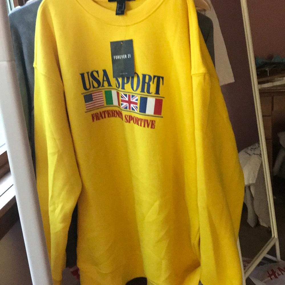 never worn forever 21 USA sport crew neck